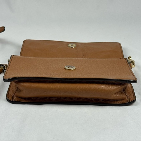 RARE GEM!! Tory Burch All T Crossbody Bag in Bark - Picture 10 of 16